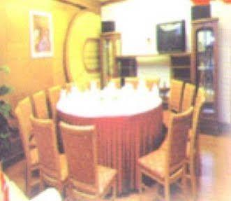 שנגחאי New East Asia Hotel מראה חיצוני תמונה