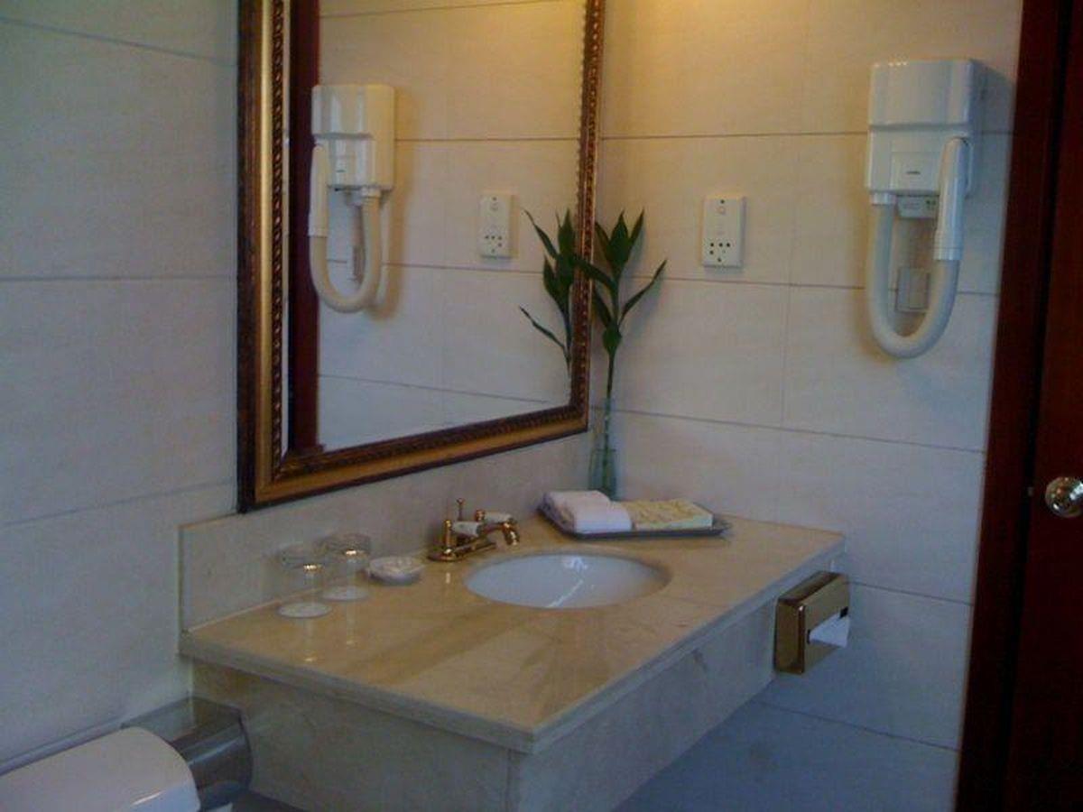 שנגחאי New East Asia Hotel מראה חיצוני תמונה